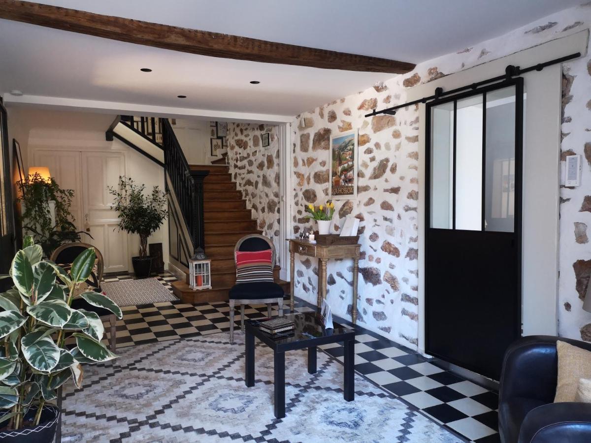 Bed and Breakfast Chalbonia Louhossoa Екстер'єр фото