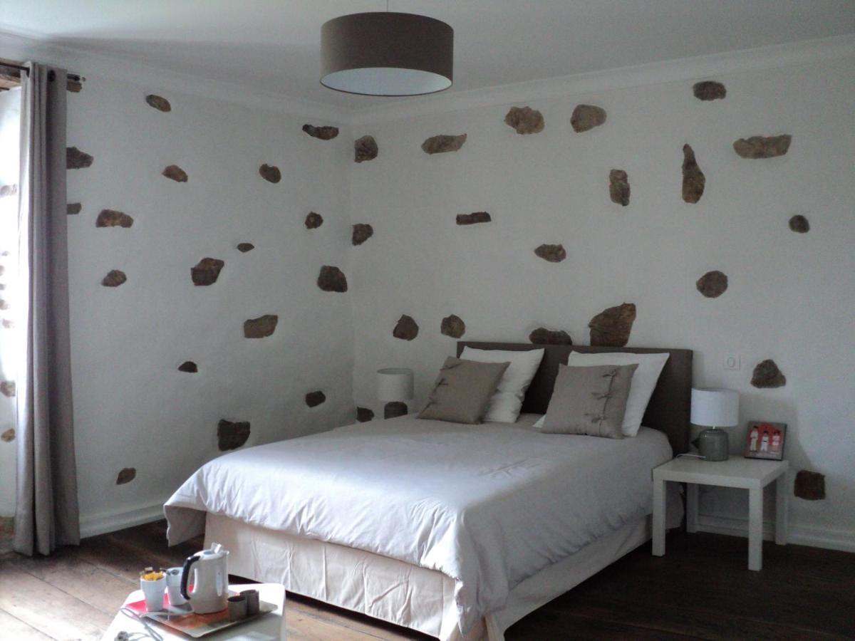 Bed and Breakfast Chalbonia Louhossoa Екстер'єр фото