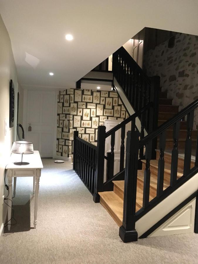 Bed and Breakfast Chalbonia Louhossoa Екстер'єр фото